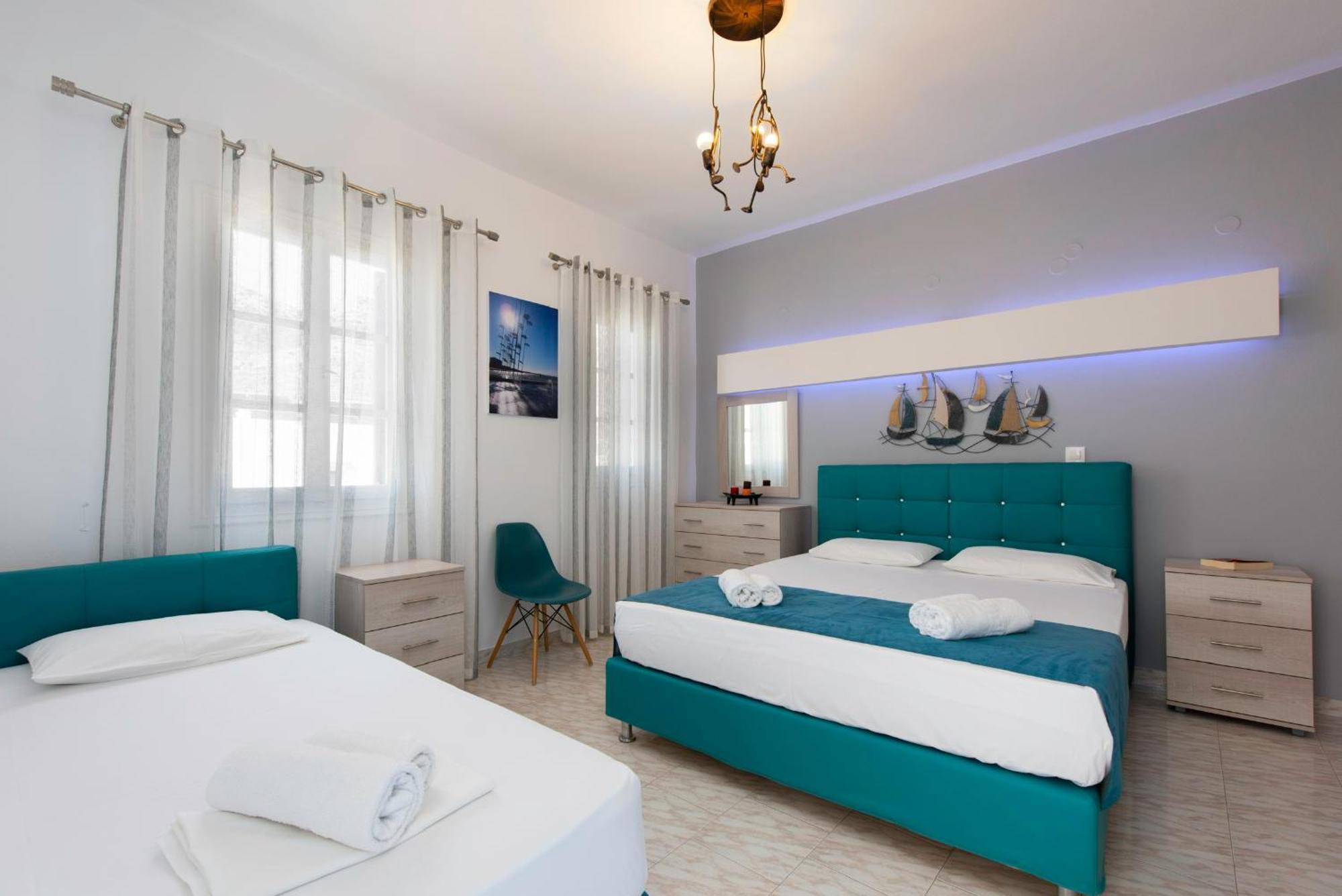 Theodora Rooms Kamares  Extérieur photo