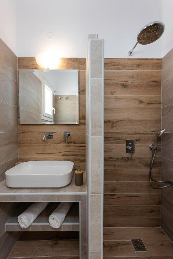 Theodora Rooms Kamares  Extérieur photo
