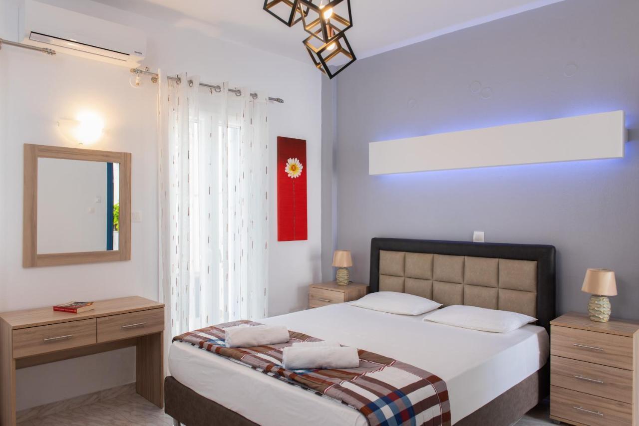 Theodora Rooms Kamares  Extérieur photo
