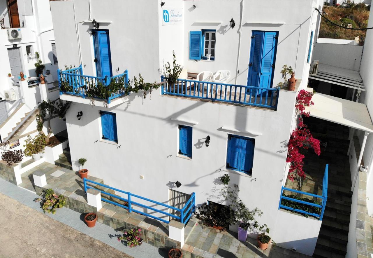Theodora Rooms Kamares  Extérieur photo