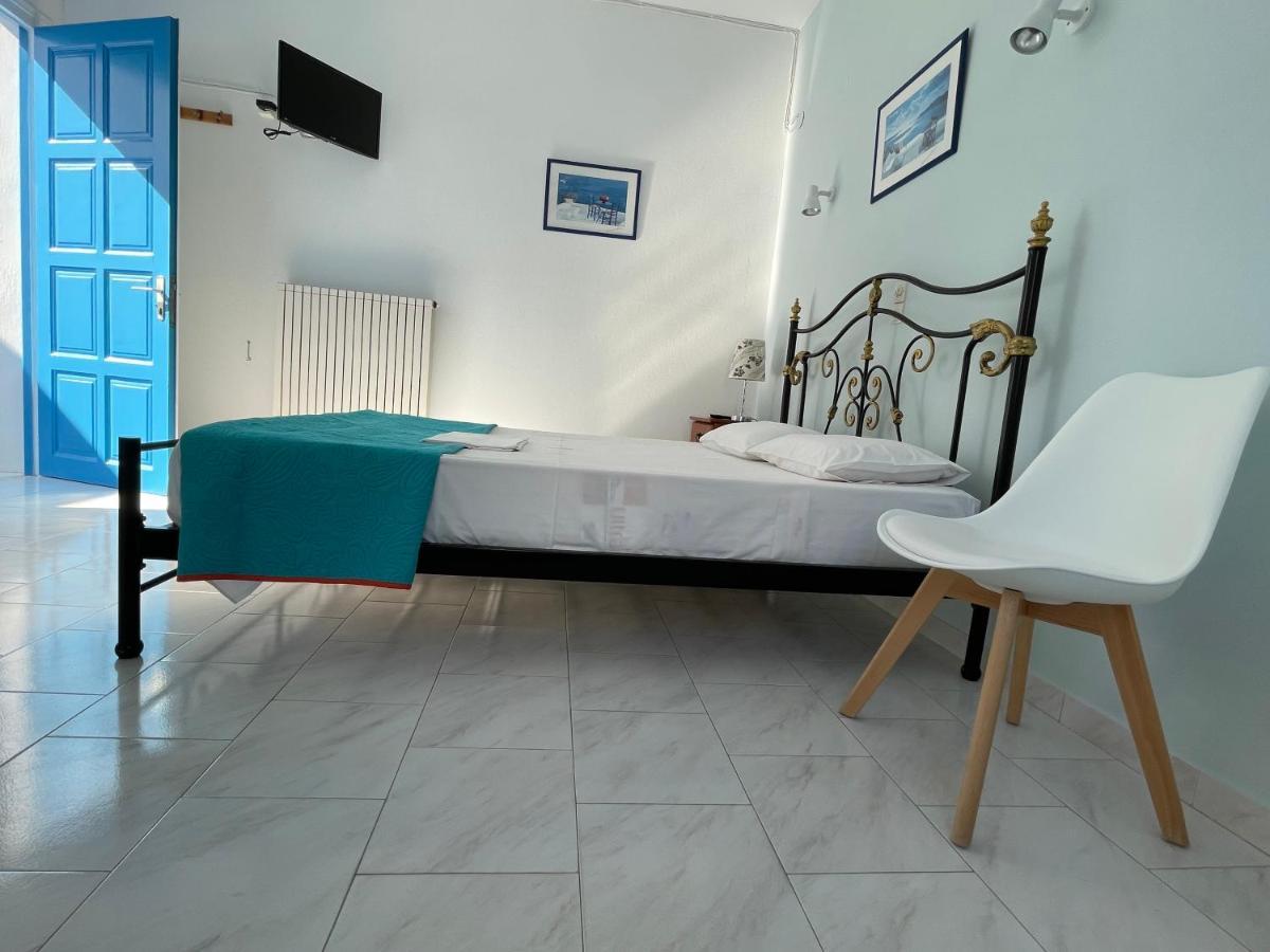 Theodora Rooms Kamares  Extérieur photo