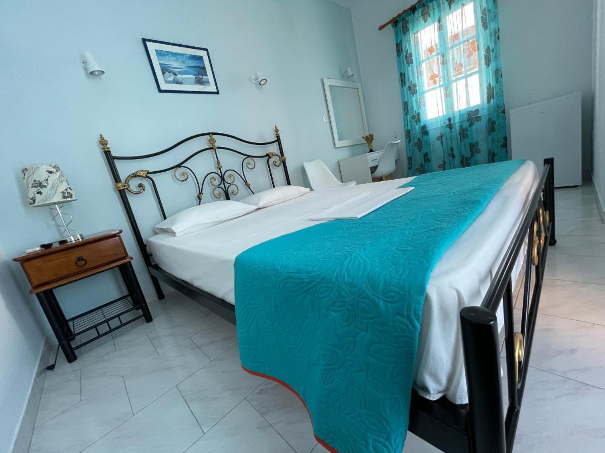 Theodora Rooms Kamares  Extérieur photo